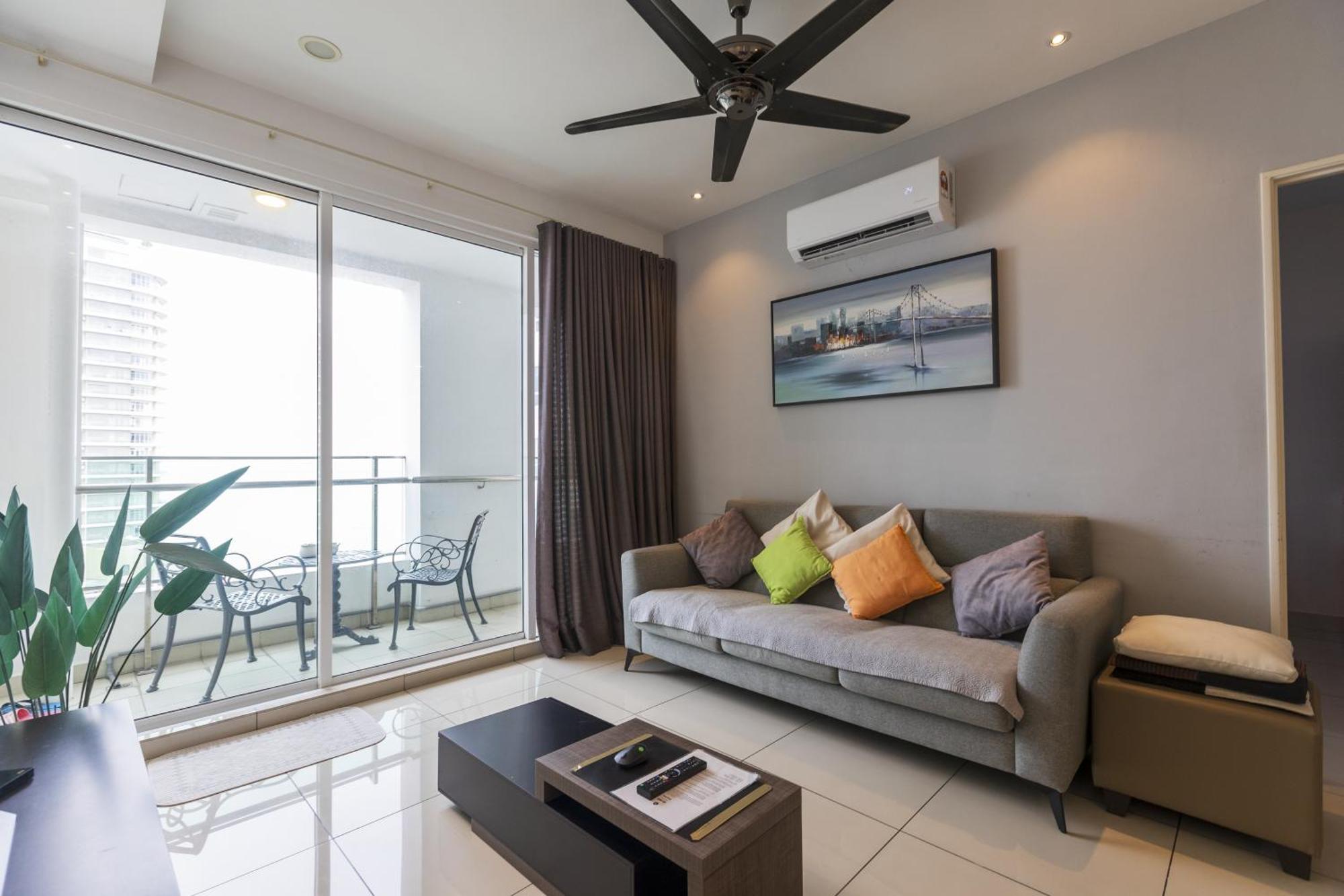 Sky Suites Джорджтаун Экстерьер фото